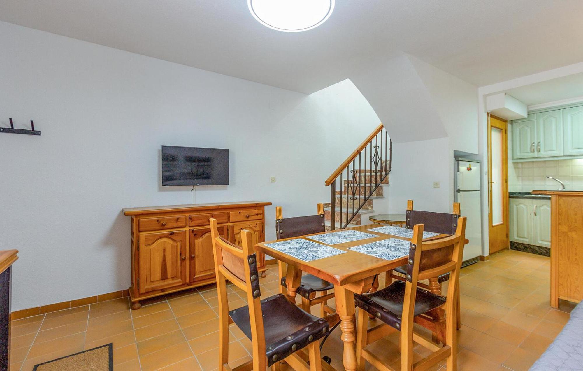 2 Bedroom Awesome Home In Santa Pola Eksteriør billede